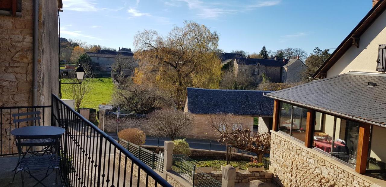 Le Gite De La Vieille Eglise De Coussergues Kültér fotó