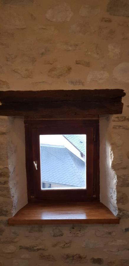 Le Gite De La Vieille Eglise De Coussergues Kültér fotó